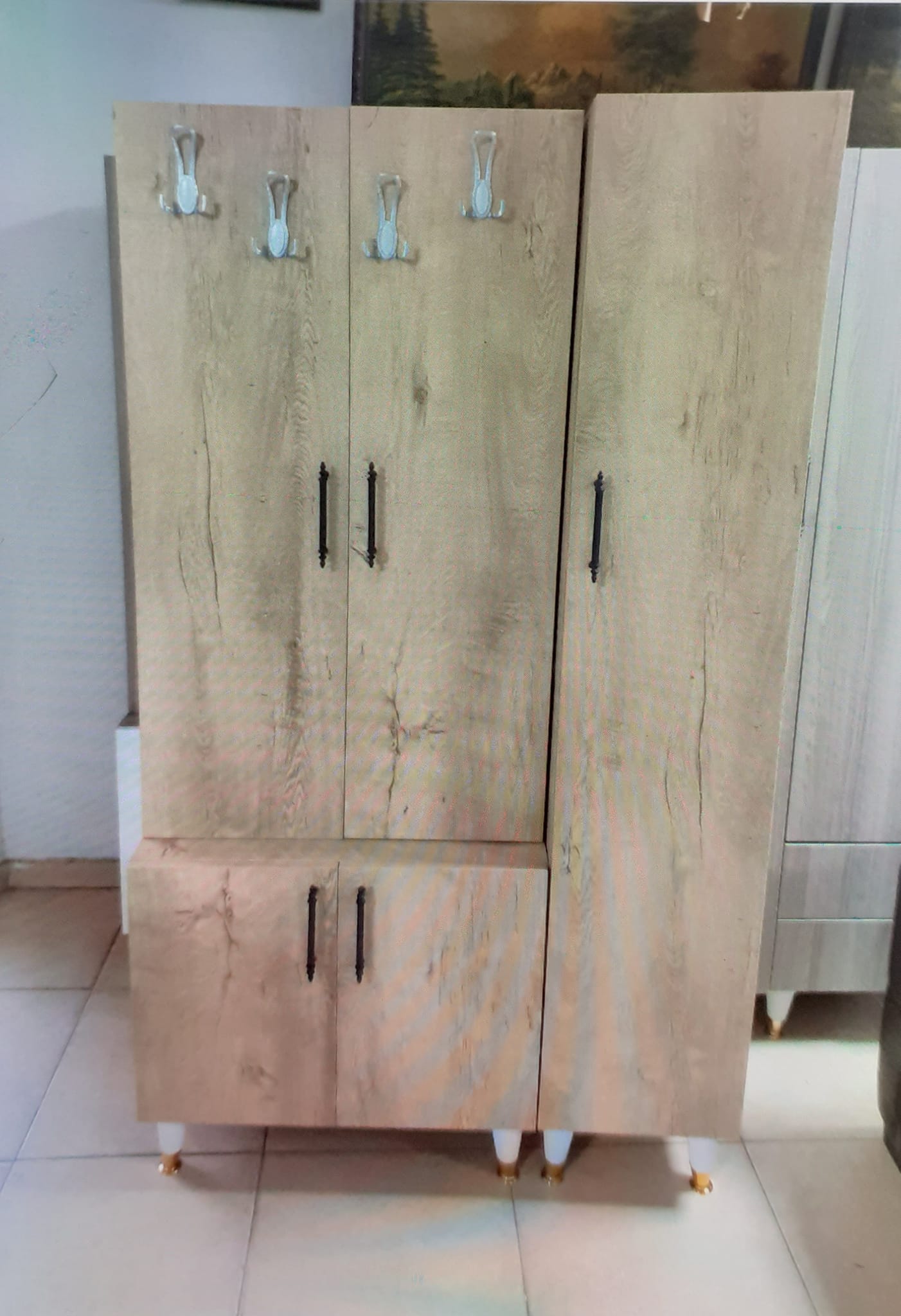 LEFKAS MEŞE 3 KAPILI SİHİRLİ PORTMANTO